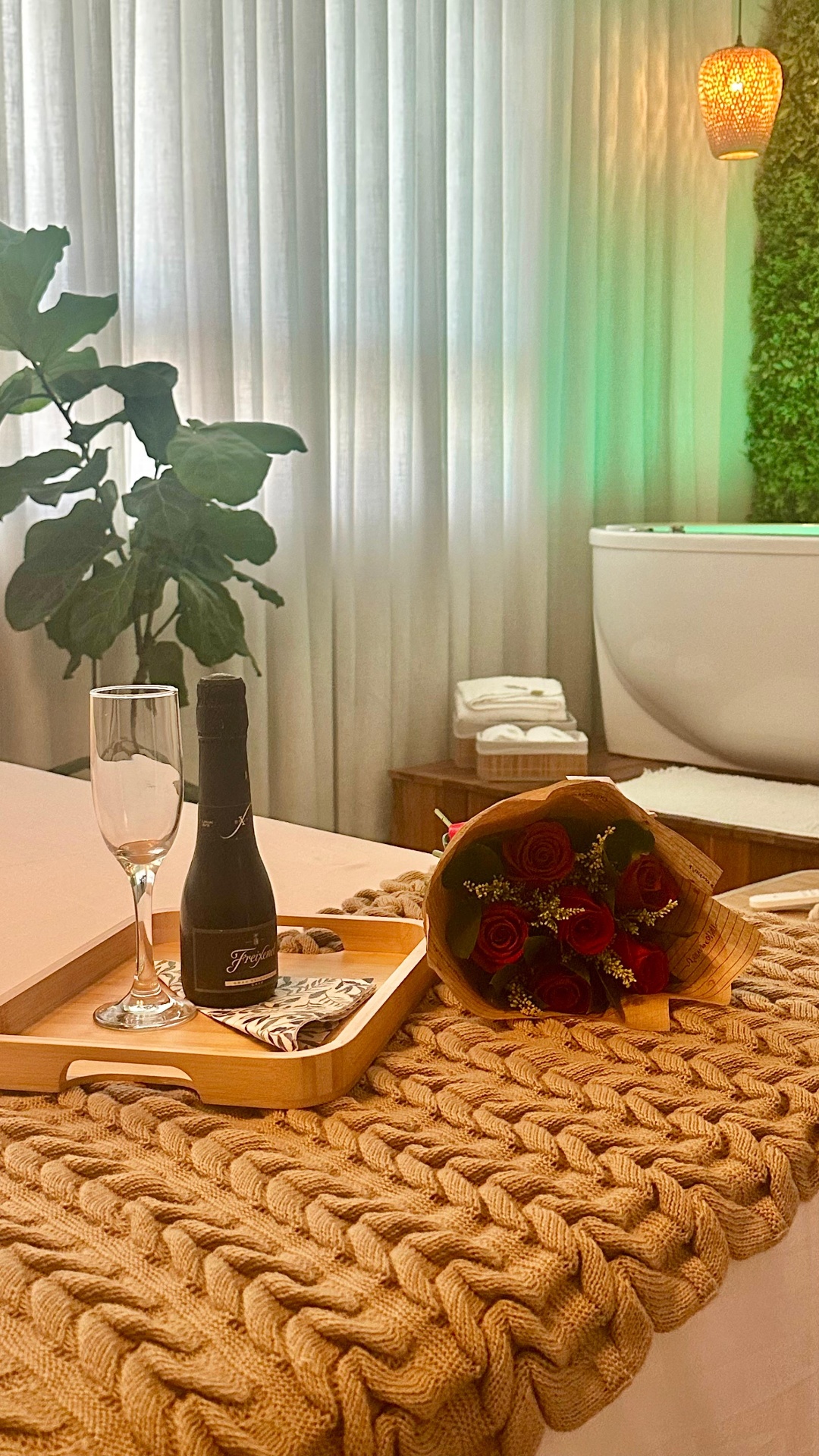 Momento de relaxamento profundo no SPA da Uni Clinic Spa