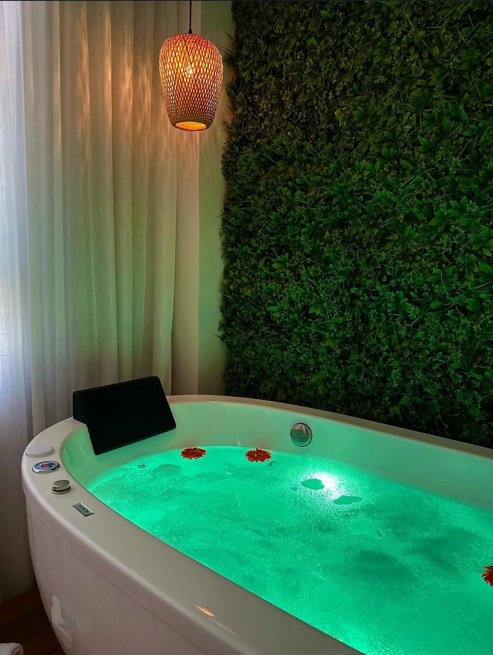 Sala de hidromassagem do SPA da Uni Clinic Spa em Campinas
